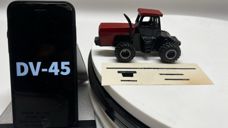 1/64 CASE INTERNATIONAL 4994 ST LOUIS TOY SHOW TRACTOR - Image 5