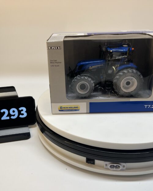 New Holland T7.235 NIB