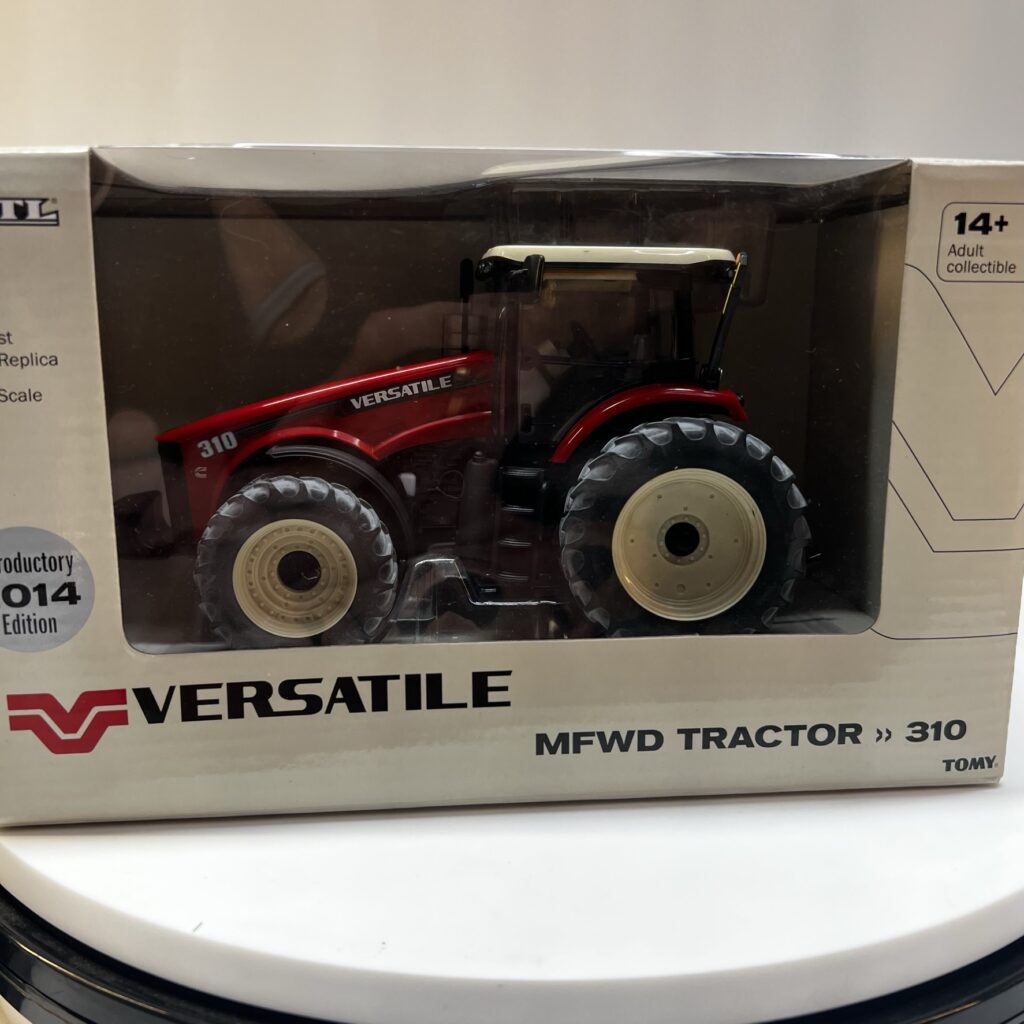 Versatile MFWD 310 - 2014 Introduction Edition