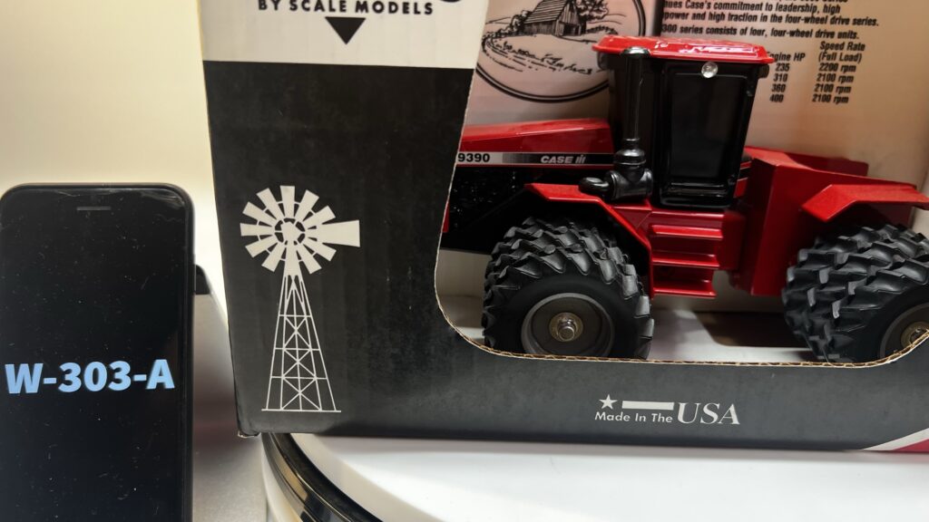 Case IH 9390 - NIB for display - Special Fargo Employee April 1998 - Image 4