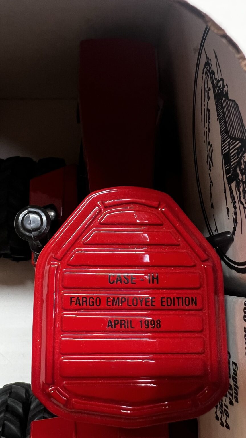 Case IH 9390 - NIB for display - Special Fargo Employee April 1998 - Image 3