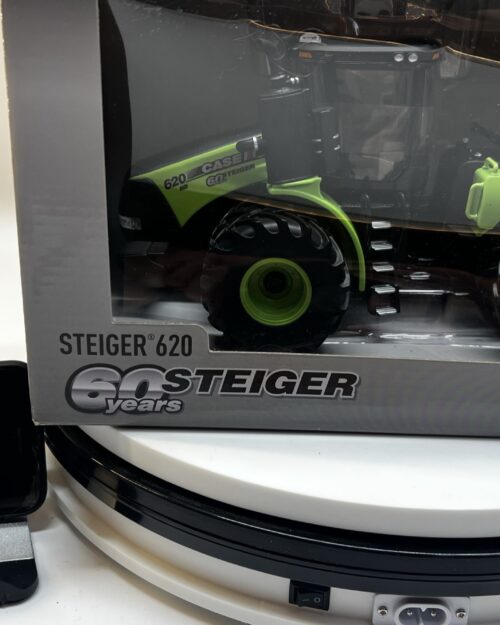Steiger 620 Special Edition '60 years' NIB for display