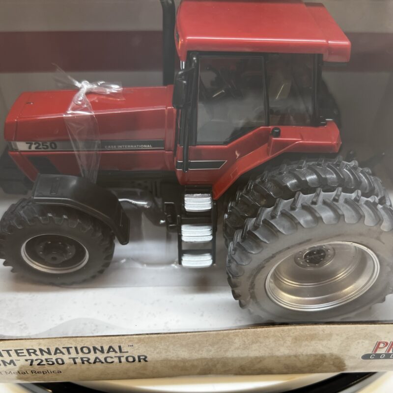 Case International Magnum 7250 Tractor Prestige NIB - Image 2
