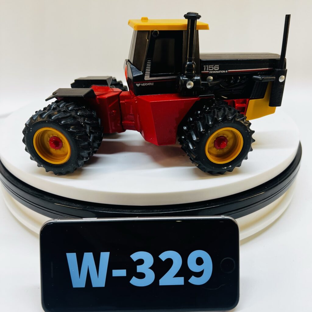 Versatile 1156 Designation 6 Dually, In original box - Image 4