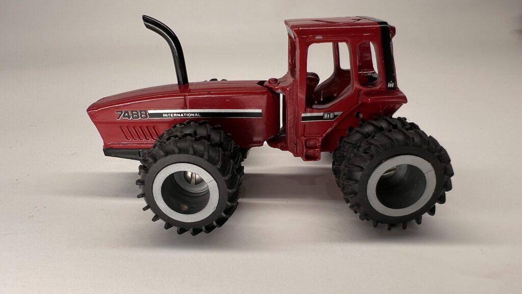 IH 2+2 7488, Duals - Image 18