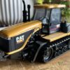 1/32 Cat Challenger 95E Toy Tractor, 1998 Farm Show Edition Caterpillar AGCO - Image 3