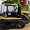 1/32 Cat Challenger 95E Toy Tractor, 1998 Farm Show Edition Caterpillar AGCO - Image 5