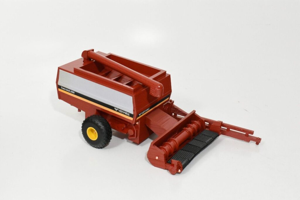 1/32 Versatile 2000 Trans-Axial Combine | Hard to find | Steiger Case IH Deere