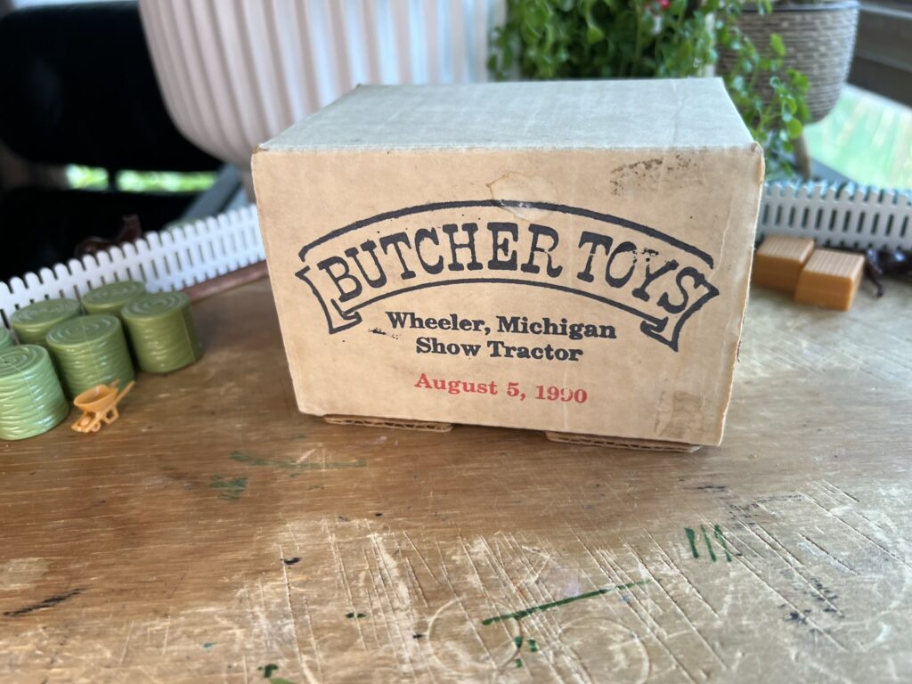 Versatile 895 Butcher's Toys MI 1990 - Image 2