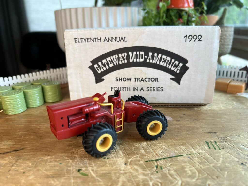 Versatile 145, single tires - Image 2