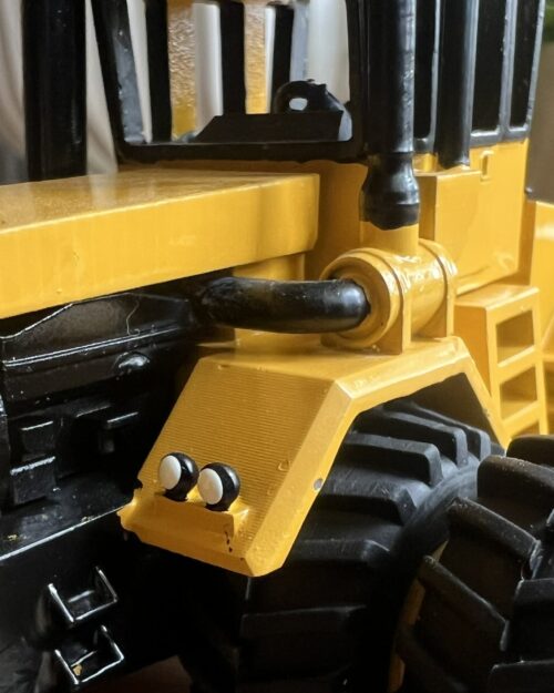 Steiger Tiger Industial Paint