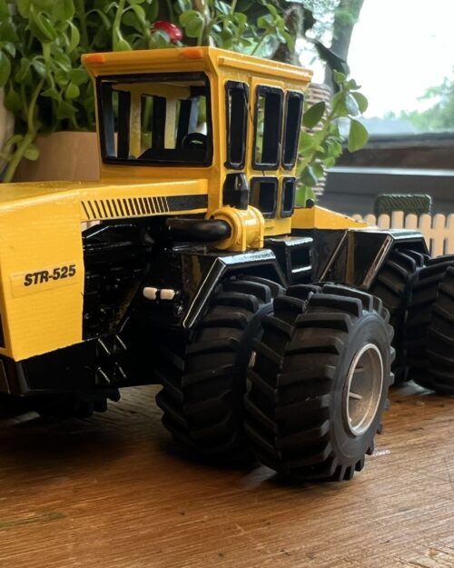 Steiger Titan