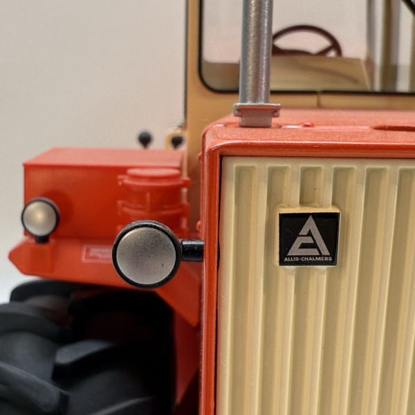 1/16 Allis Chalmers 440 Toy Tractor | Toy Farmer 40th - Image 2
