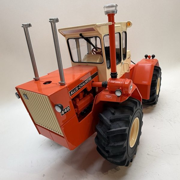 1/16 Allis Chalmers 440 Toy Tractor | Toy Farmer 40th - Image 3