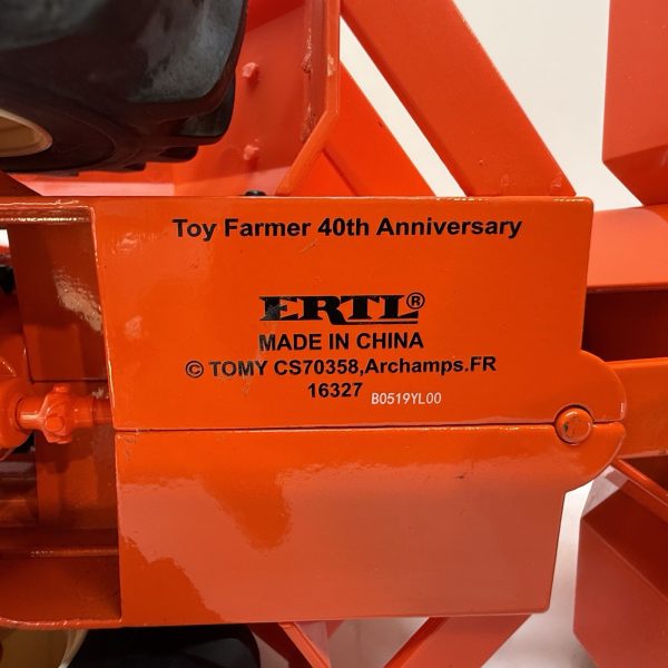 1/16 Allis Chalmers 440 Toy Tractor | Toy Farmer 40th - Image 10