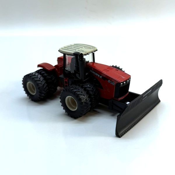 1/64 Versatile 450 4WD w/ Grouser Ag Pro Dozer Blade - Image 5