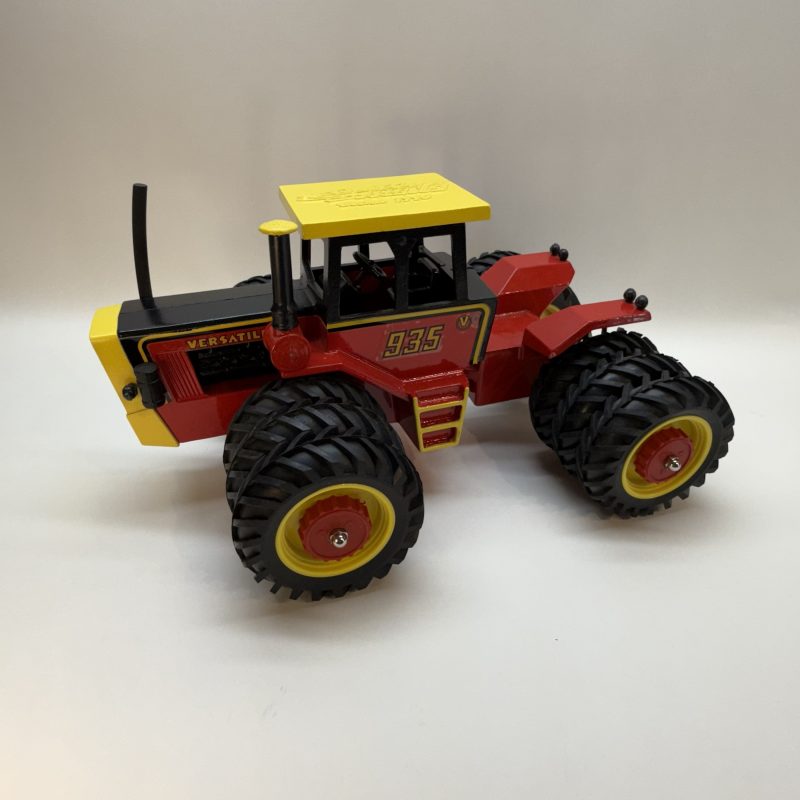 Versatile 895 w/ Triples - Image 3