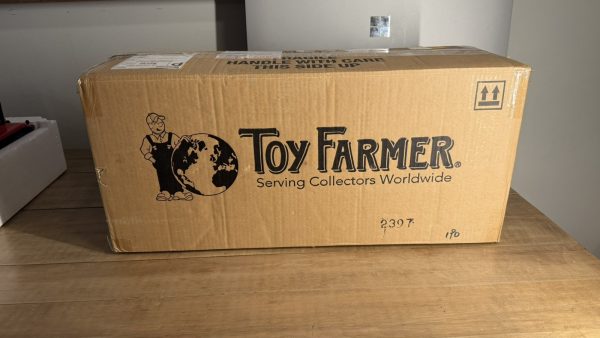 RARE! 1/16 Versatile Big Roy 1080 Tractor Set | Toy Farmer - Image 16